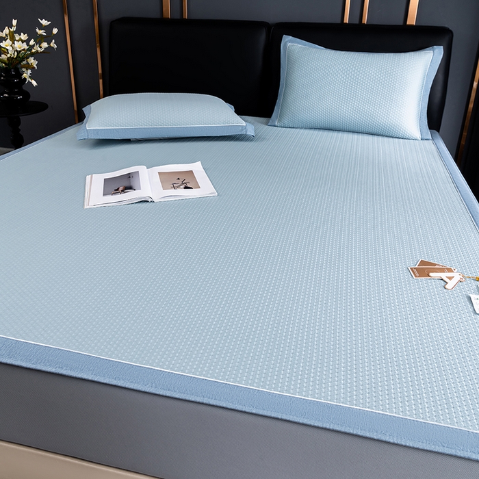 91家纺网 家纺一手货源 找家纺 小牛席业 2026新款经典款-千鸟格冷感豆豆席系列（床笠款） 蓝色