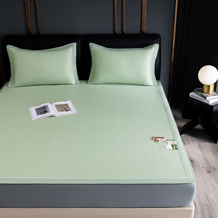 91家纺网 家纺一手货源 找家纺 小牛席业 2026新款经典款-千鸟格冷感豆豆席系列（床笠款） 绿色