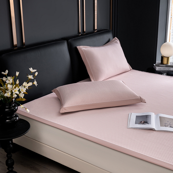 91家纺网 家纺一手货源 找家纺 小牛席业 2026新款经典款-千鸟格冷感豆豆席系列 粉色