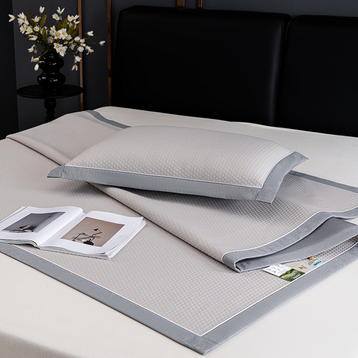 91家纺网 家纺一手货源 找家纺 小牛席业 2026新款经典款-千鸟格冷感豆豆席系列 米色