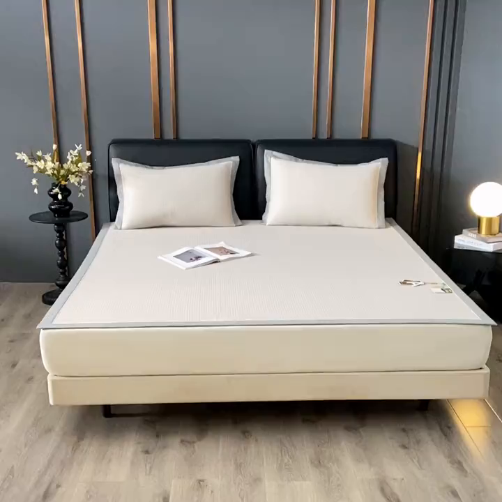 91家纺网 家纺一手货源 找家纺 （总）小牛席业 2026新款经典款-千鸟格冷感豆豆席系列