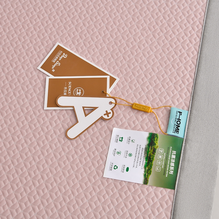 91家纺网 家纺一手货源 找家纺 小牛席业 2026新款爱家熊猫豆豆席系列 粉色