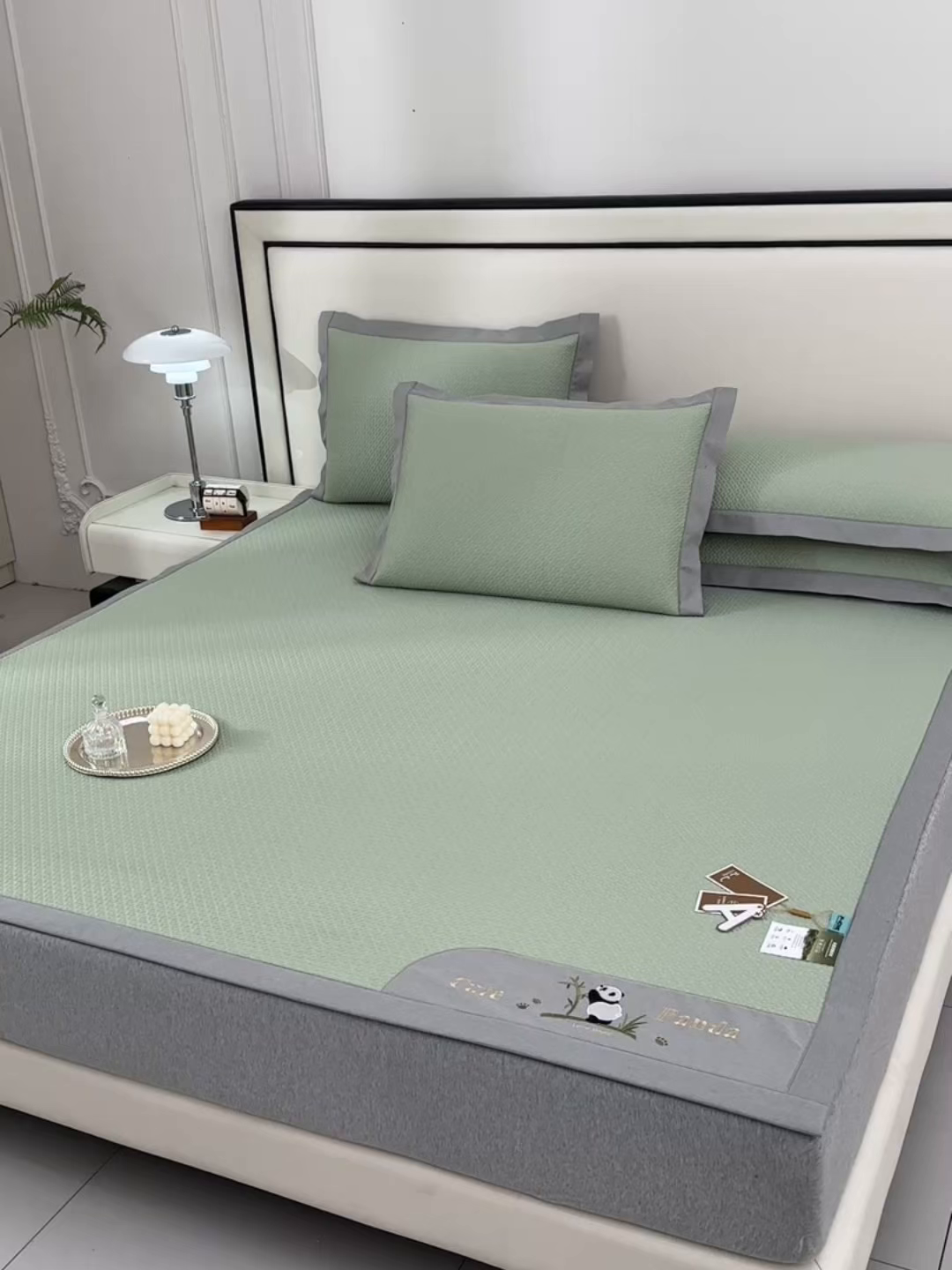 91家纺网 家纺一手货源 找家纺 小牛席业 2026新款爱家熊猫豆豆席系列 绿色