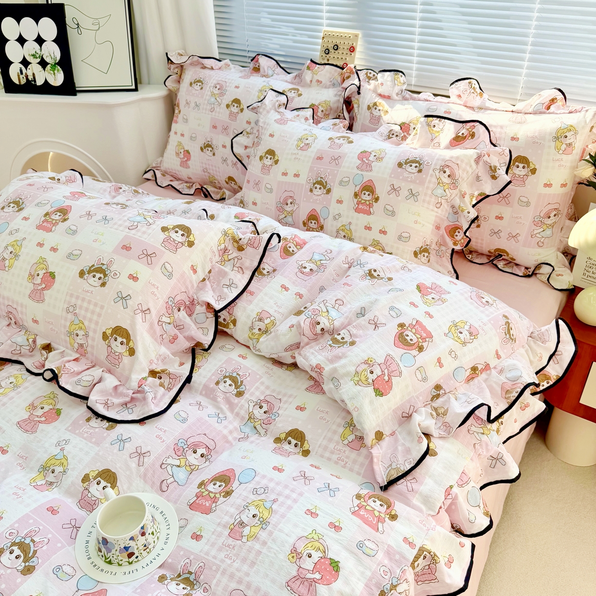 九诺家纺 2026新款秋冬加厚磨毛床单四件套 草莓女孩