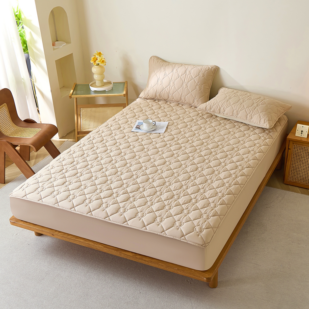 91家纺网 家纺一手货源 找家纺 （总）彩亿家纺 2026新款A类纯棉夹棉床笠三件套全包防滑床垫保护套-棉花