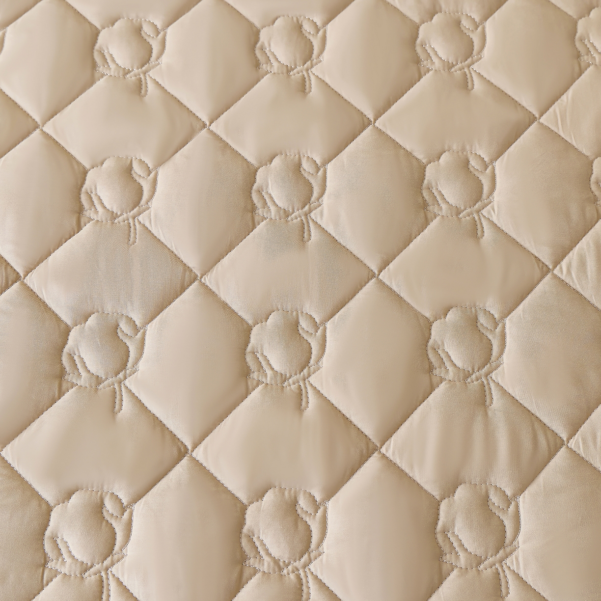 91家纺网 家纺一手货源 找家纺 （总）彩亿家纺 2026新款A类纯棉夹棉床笠三件套全包防滑床垫保护套-棉花