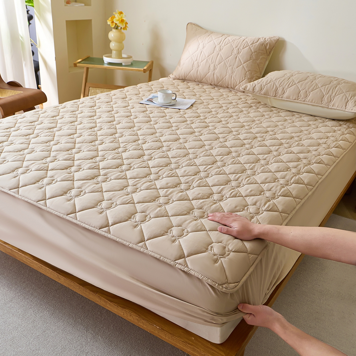 91家纺网 家纺一手货源 找家纺 （总）彩亿家纺 2026新款A类纯棉夹棉床笠三件套全包防滑床垫保护套-棉花