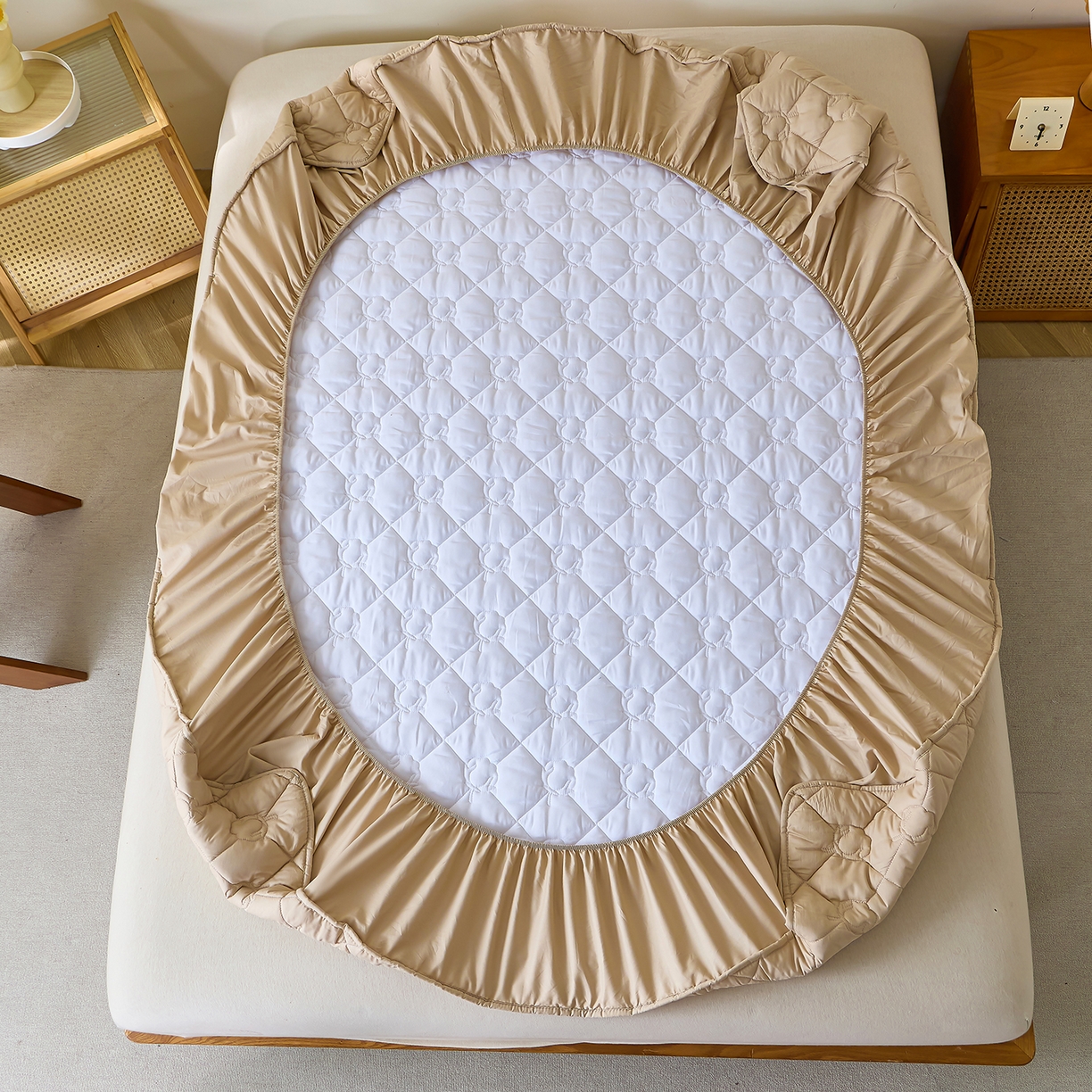 91家纺网 家纺一手货源 找家纺 （总）彩亿家纺 2026新款A类纯棉夹棉床笠三件套全包防滑床垫保护套-棉花