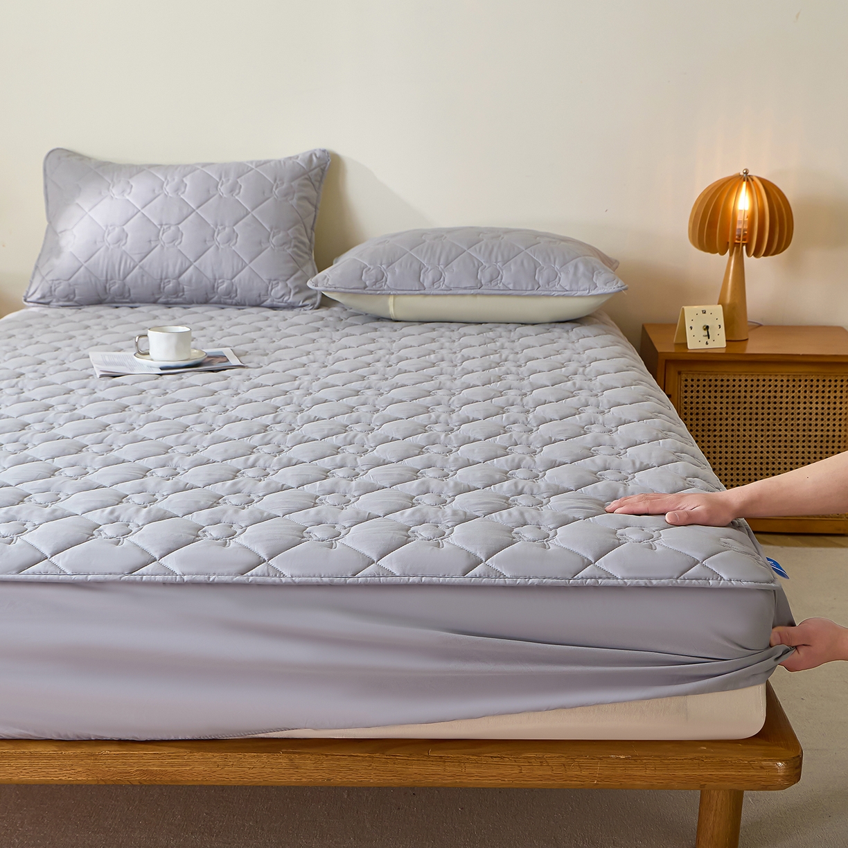 91家纺网 家纺一手货源 找家纺 彩亿家纺 2026新款A类纯棉夹棉床笠三件套全包防滑床垫保护套-棉花 棉花-玄铁灰