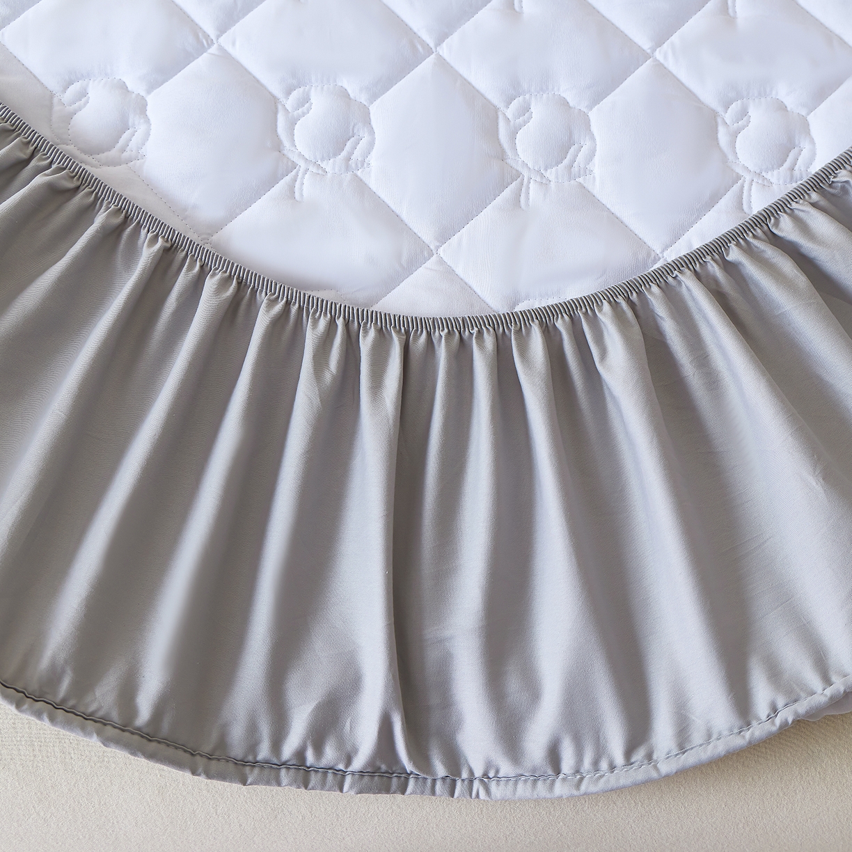 91家纺网 家纺一手货源 找家纺 彩亿家纺 2026新款A类纯棉夹棉床笠三件套全包防滑床垫保护套-棉花 棉花-玄铁灰