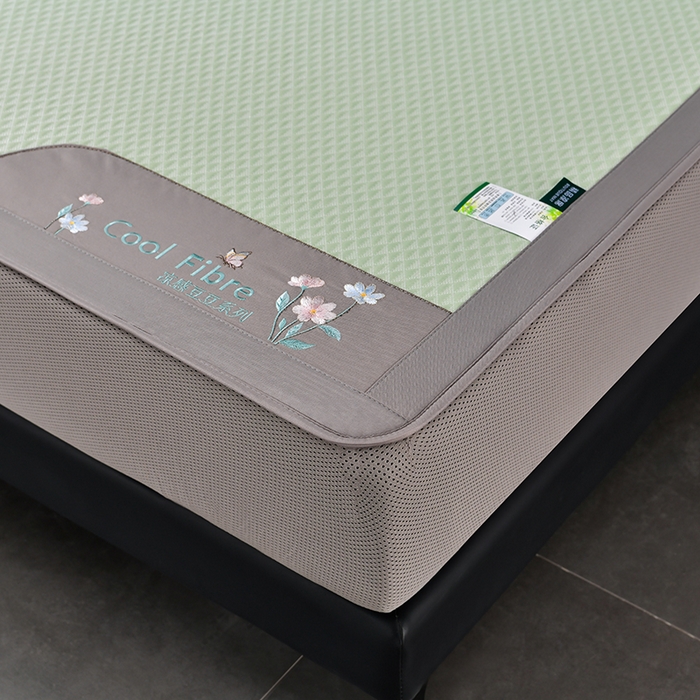 91家纺网 家纺一手货源 找家纺 小牛席业 2026新款7D速冷凉感豆豆席系列（床笠款） 浅绿