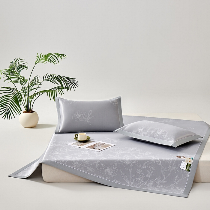 91家纺网 家纺一手货源 找家纺 小牛席业 2026新款【实拍风格】双PE凉感-百合清凉冰丝席系列 灰色