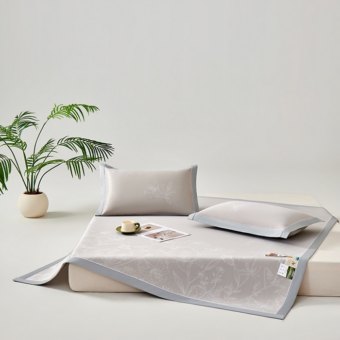 91家纺网 家纺一手货源 找家纺 小牛席业 2026新款【实拍风格】双PE凉感-百合清凉冰丝席系列 香槟