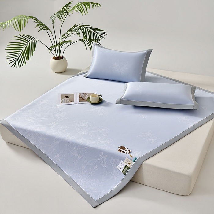 91家纺网 家纺一手货源 找家纺 小牛席业 2026新款【实拍风格】双PE凉感-百合清凉冰丝席系列 蓝色