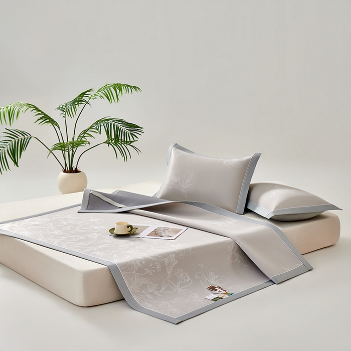 91家纺网 家纺一手货源 找家纺 小牛席业 2026新款【实拍风格】双PE凉感-百合清凉冰丝席系列 香槟