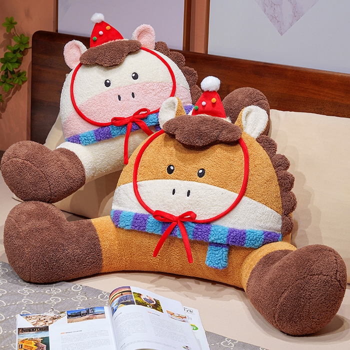 91家纺网 家纺一手货源 找家纺 （总）仟亿莱 2026新款幸运小马大脚拥抱式腰靠