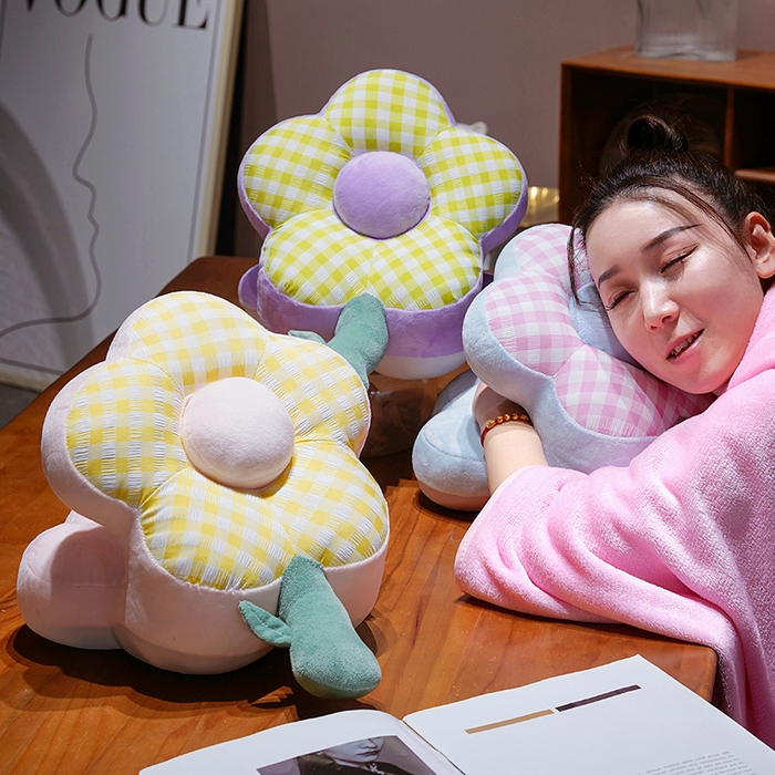 91家纺网 家纺一手货源 找家纺 （总）仟亿莱 2026新款泡泡格花朵冰丝双面午睡枕