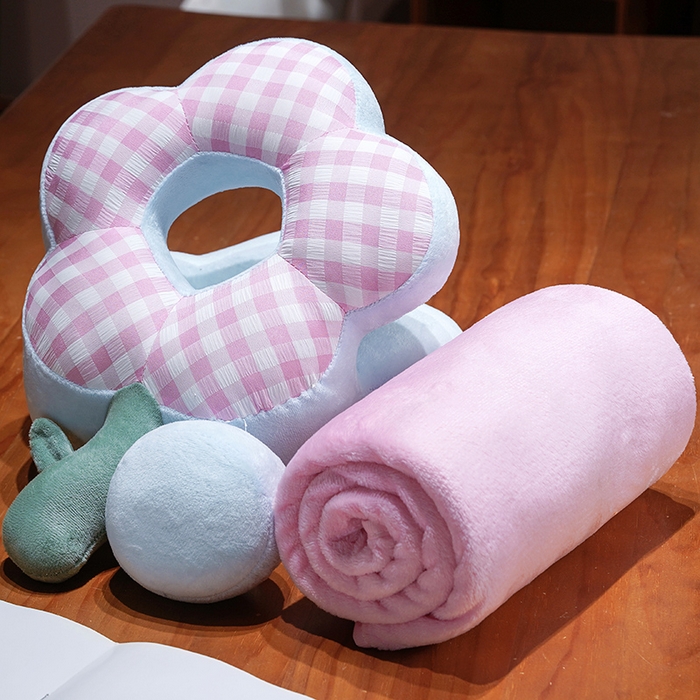 91家纺网 家纺一手货源 找家纺 仟亿莱 2026新款泡泡格花朵冰丝双面午睡枕 粉白格子