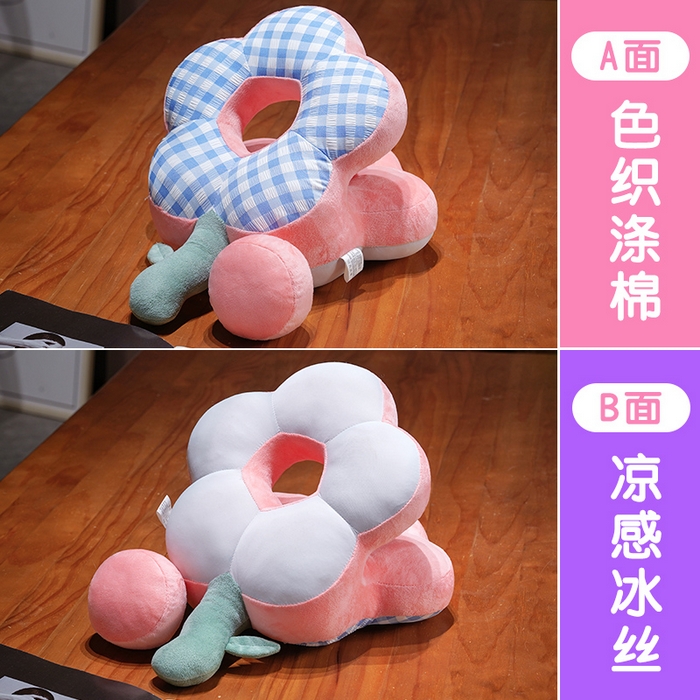 91家纺网 家纺一手货源 找家纺 仟亿莱 2026新款泡泡格花朵冰丝双面午睡枕 蓝白格子