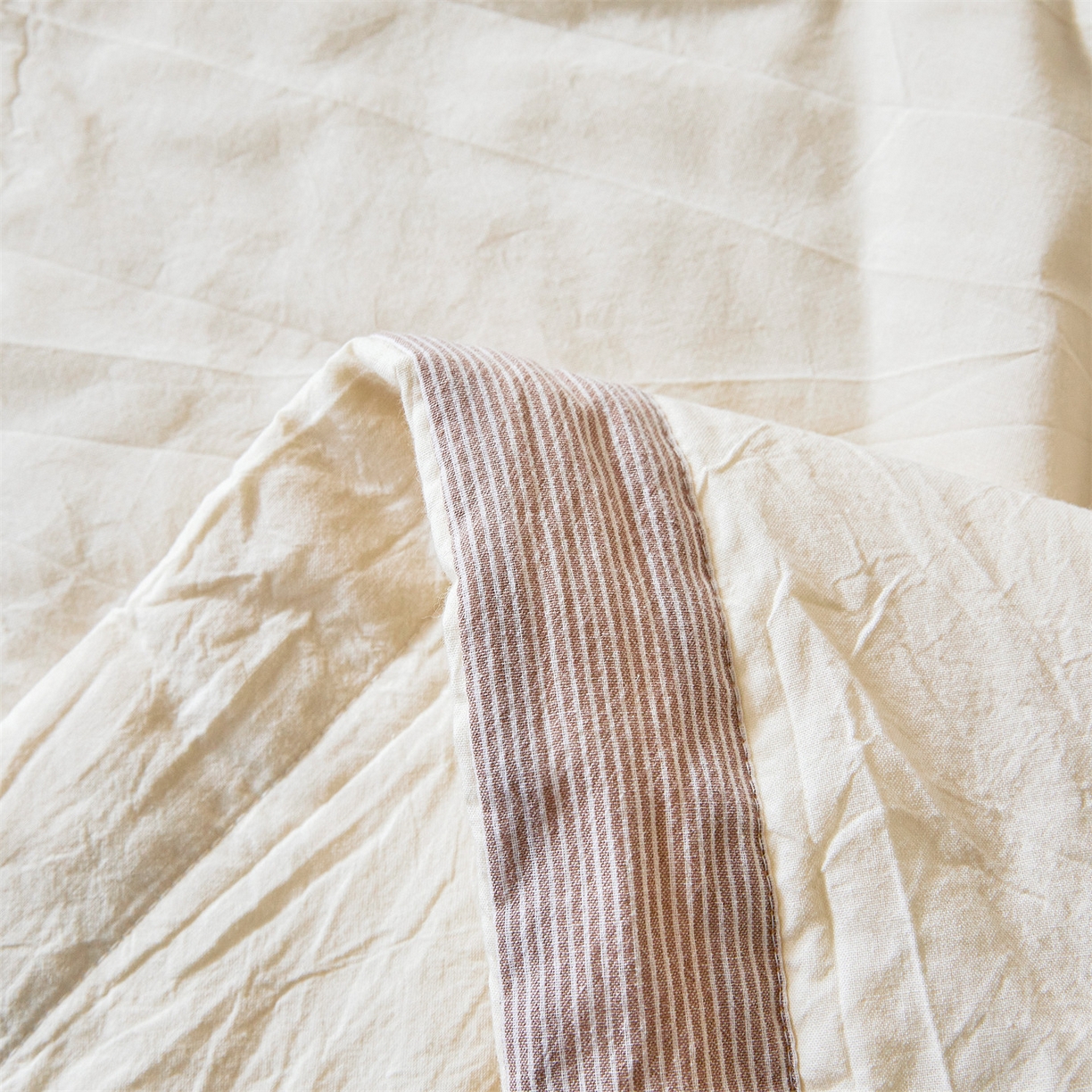 91家纺网 家纺一手货源 找家纺 招财星家纺 2026新款棉花夏被无印风纯色新疆棉夏凉被空调被棉花夏被棉花被子百分百新疆棉（含质检报告买家秀） 简雅-奶白