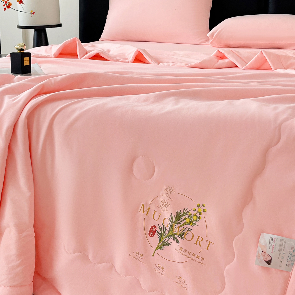 91家纺网 家纺一手货源 找家纺 （总）易展家居 2026新款水洗棉艾草精华烫画款夏被