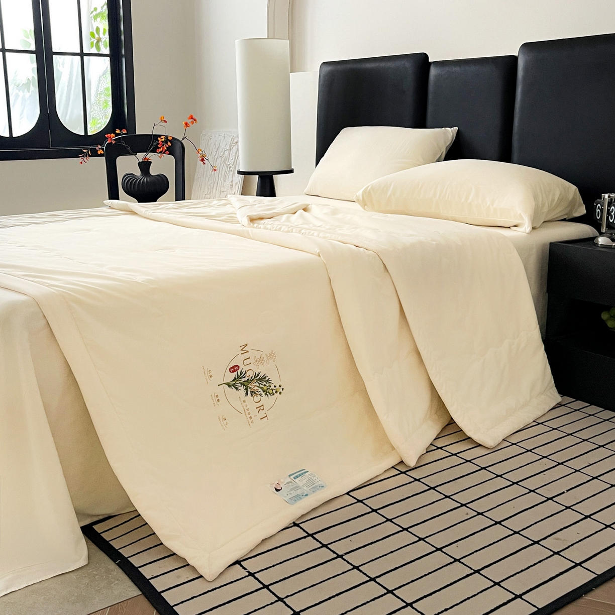 91家纺网 家纺一手货源 找家纺 易展家居 2026新款水洗棉艾草精华烫画款夏被 草本物语-浅黄