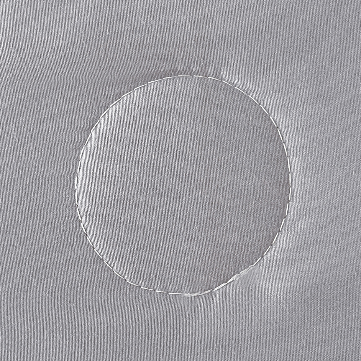 91家纺网 家纺一手货源 找家纺 易展家居 2026新款水洗棉艾草精华烫画款夏被 草本物语-灰色