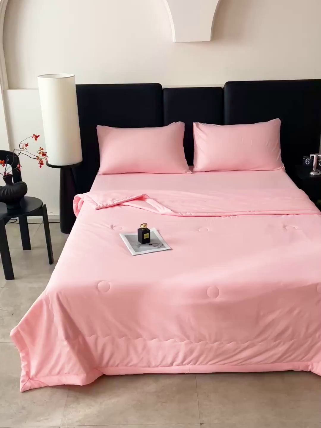 91家纺网 家纺一手货源 找家纺 （总）易展家居 2026新款水洗棉艾草精华烫画款夏被