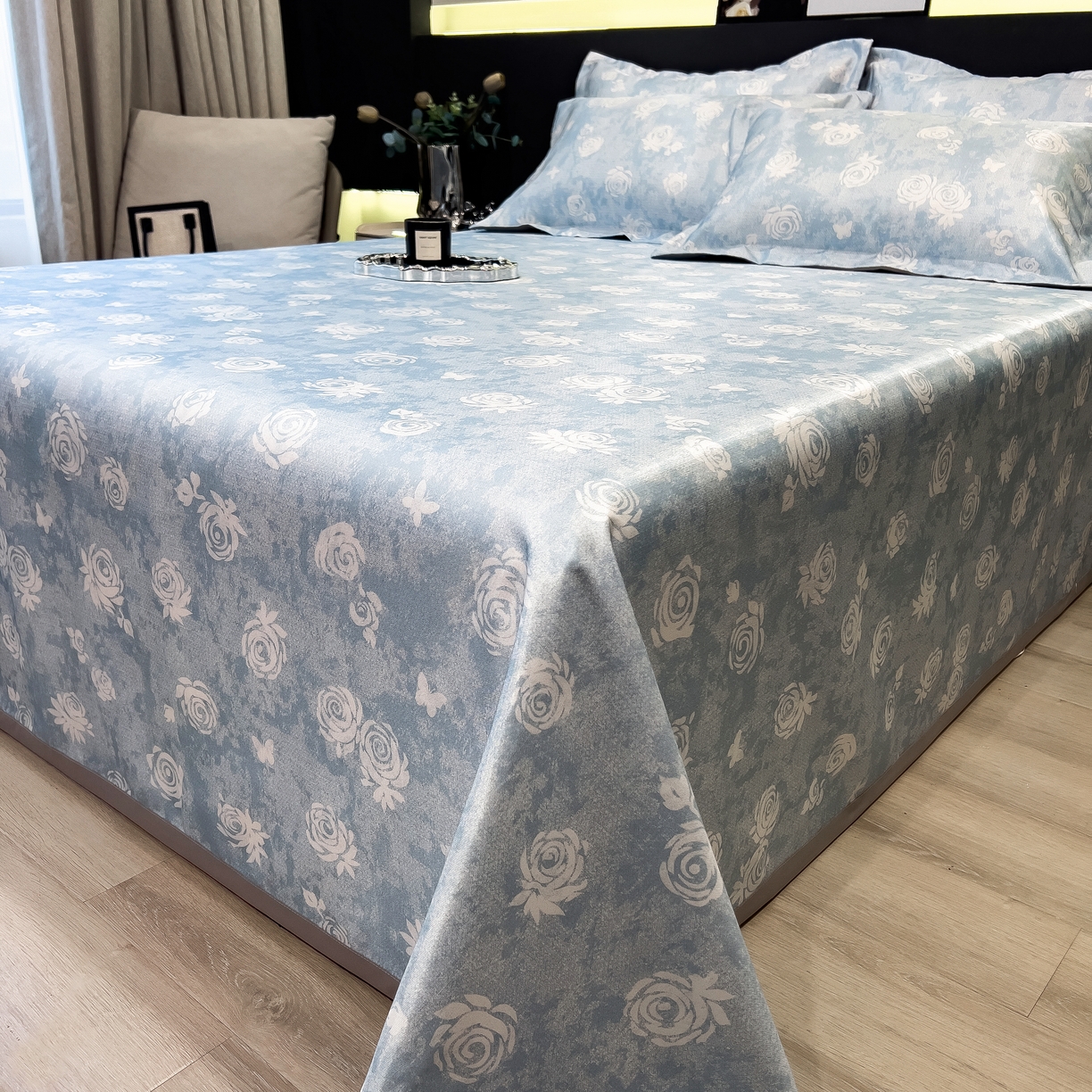 91家纺网 家纺一手货源 找家纺 许林 2026新款冰丝凉席床单款凉席三件套 初墨