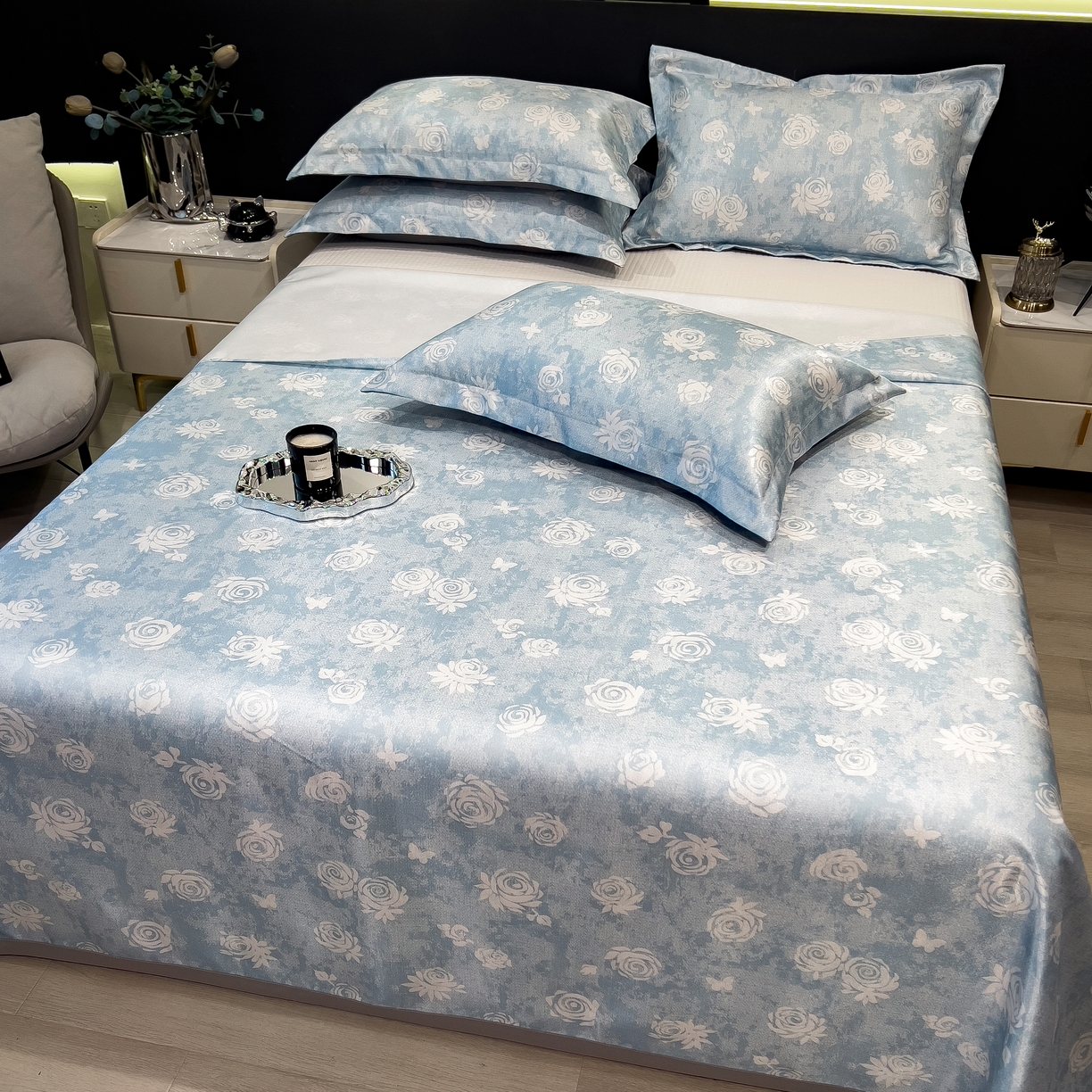 91家纺网 家纺一手货源 找家纺 许林 2026新款冰丝凉席床单款凉席三件套 初墨