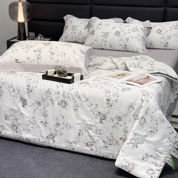 91家纺网 家纺一手货源 找家纺 宜家坊 2026春夏新款莱赛尔天丝夏被嵌绳款数码印花单夏被夏被四件套 情依