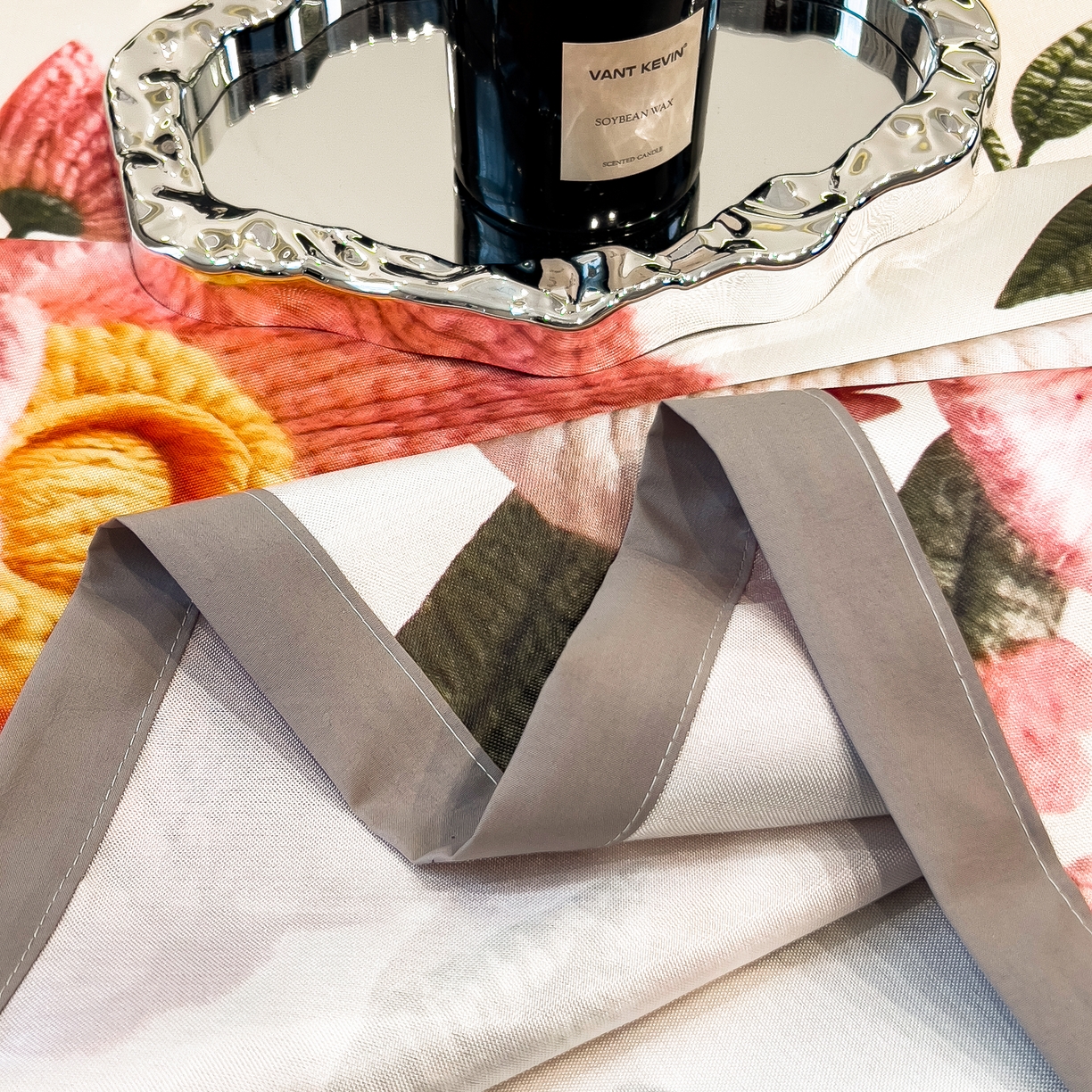 91家纺网 家纺一手货源 找家纺 许林 2026新款冰丝凉席床单款凉席三件套 橘月