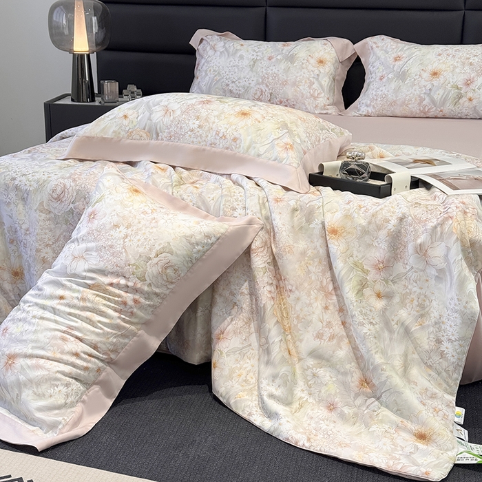 91家纺网 家纺一手货源 找家纺 宜家坊 2026春夏新款莱赛尔天丝夏被嵌绳款数码印花单夏被夏被四件套 筱然