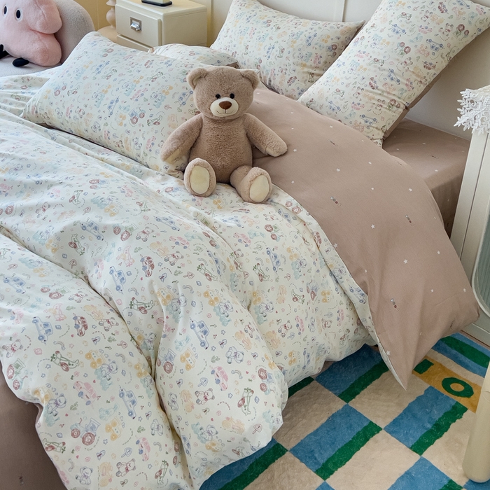 91家纺网 家纺一手货源 找家纺 金丝鸟家纺 2026新款全棉纯棉斜纹特价款四件套 车旅童话