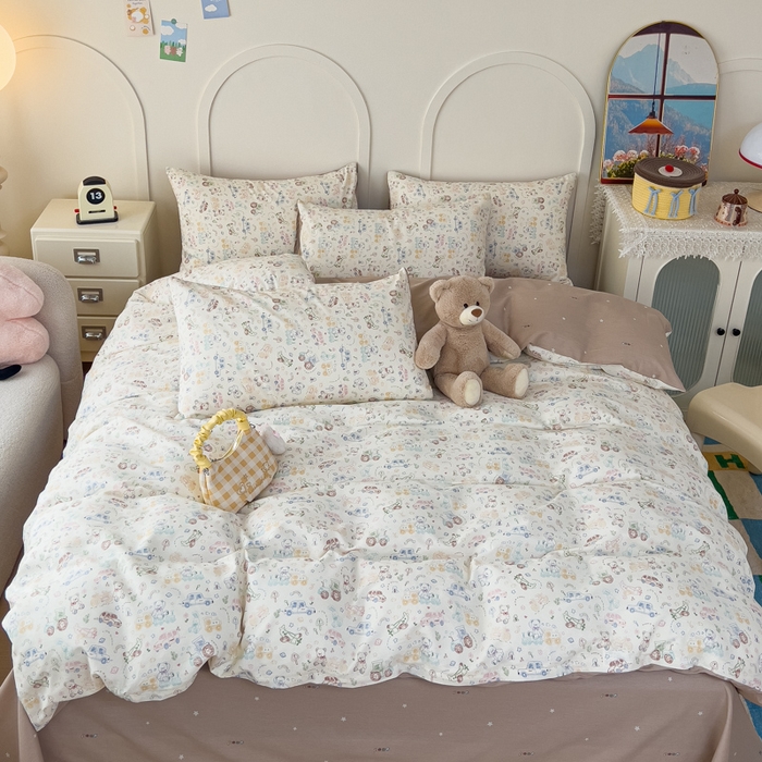 91家纺网 家纺一手货源 找家纺 金丝鸟家纺 2026新款全棉纯棉斜纹特价款四件套 车旅童话