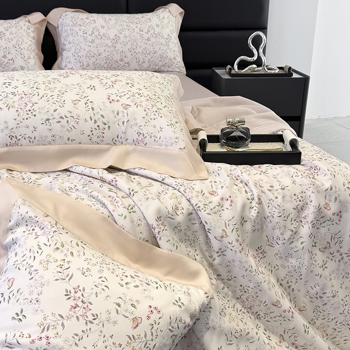 91家纺网 家纺一手货源 找家纺 宜家坊 2026春夏新款莱赛尔天丝夏被嵌绳款数码印花单夏被夏被四件套 吟禾暮