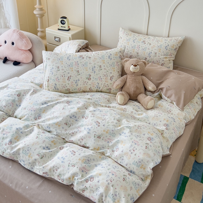 91家纺网 家纺一手货源 找家纺 金丝鸟家纺 2026新款全棉纯棉斜纹特价款四件套 车旅童话