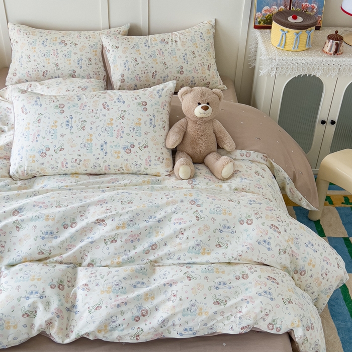 91家纺网 家纺一手货源 找家纺 金丝鸟家纺 2026新款全棉纯棉斜纹特价款四件套 车旅童话