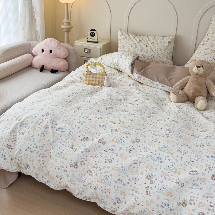 91家纺网 家纺一手货源 找家纺 金丝鸟家纺 2026新款全棉纯棉斜纹特价款四件套 车旅童话