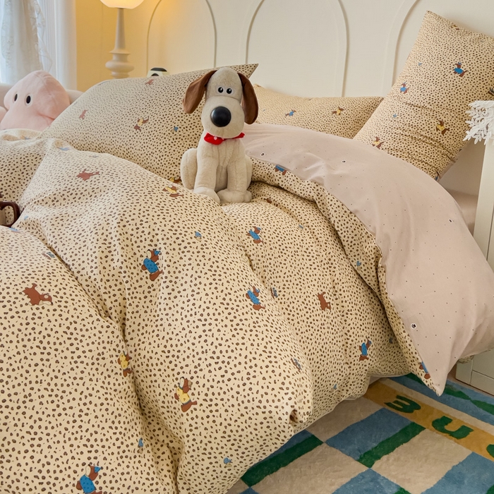 91家纺网 家纺一手货源 找家纺 金丝鸟家纺 2026新款全棉纯棉斜纹特价款四件套 奶霜犬影