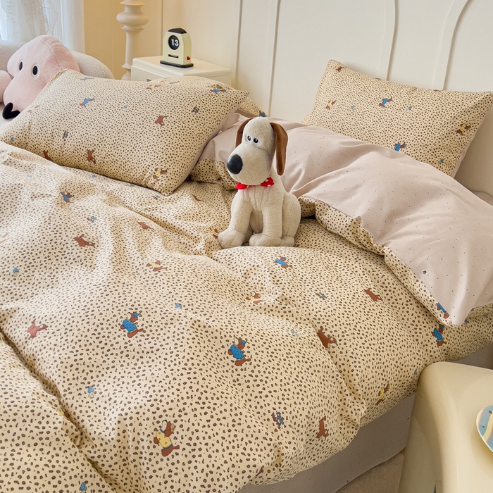 91家纺网 家纺一手货源 找家纺 金丝鸟家纺 2026新款全棉纯棉斜纹特价款四件套 奶霜犬影