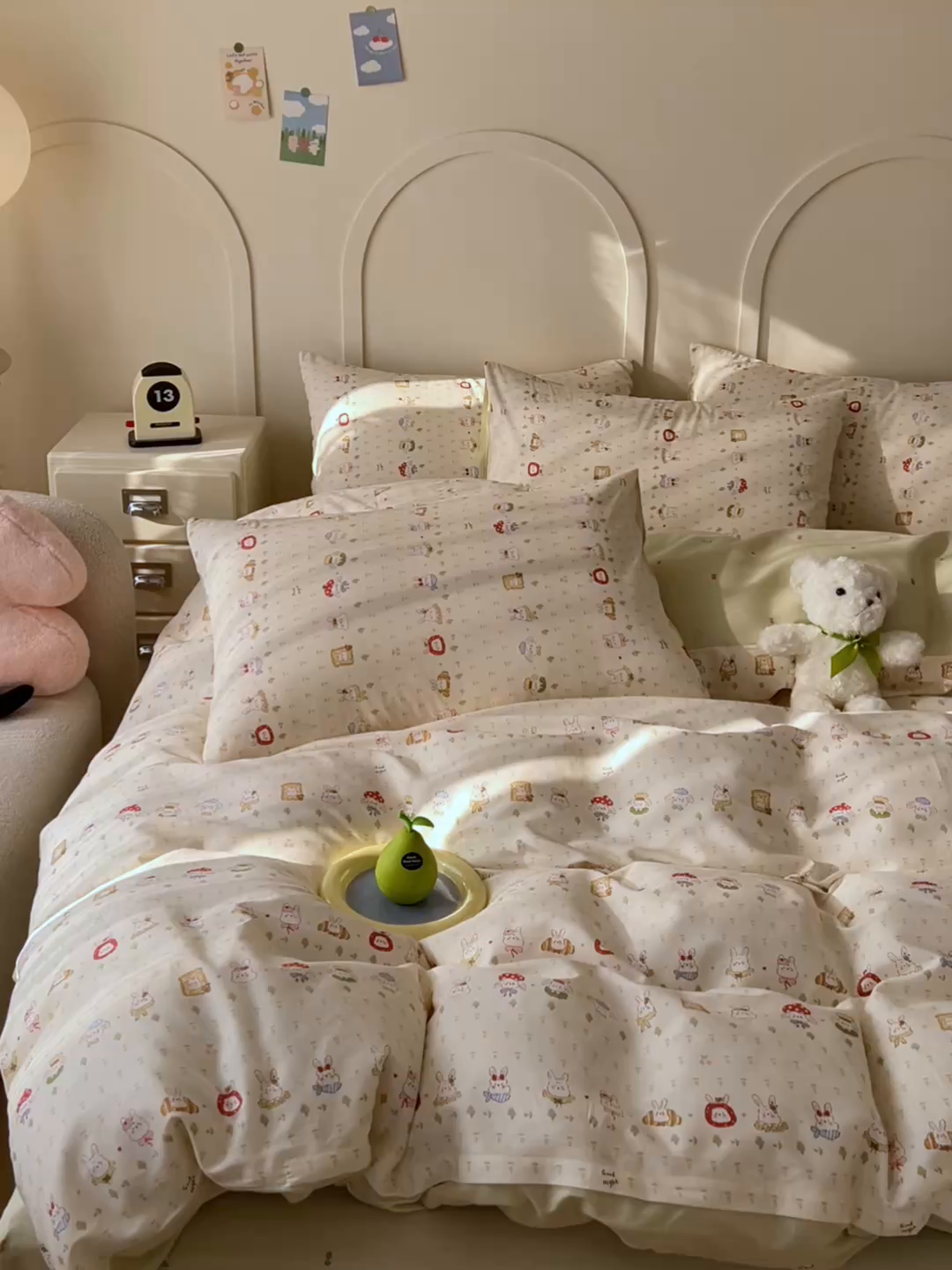 91家纺网 家纺一手货源 找家纺 金丝鸟家纺 2026新款全棉纯棉斜纹特价款四件套 欧包小奶兔