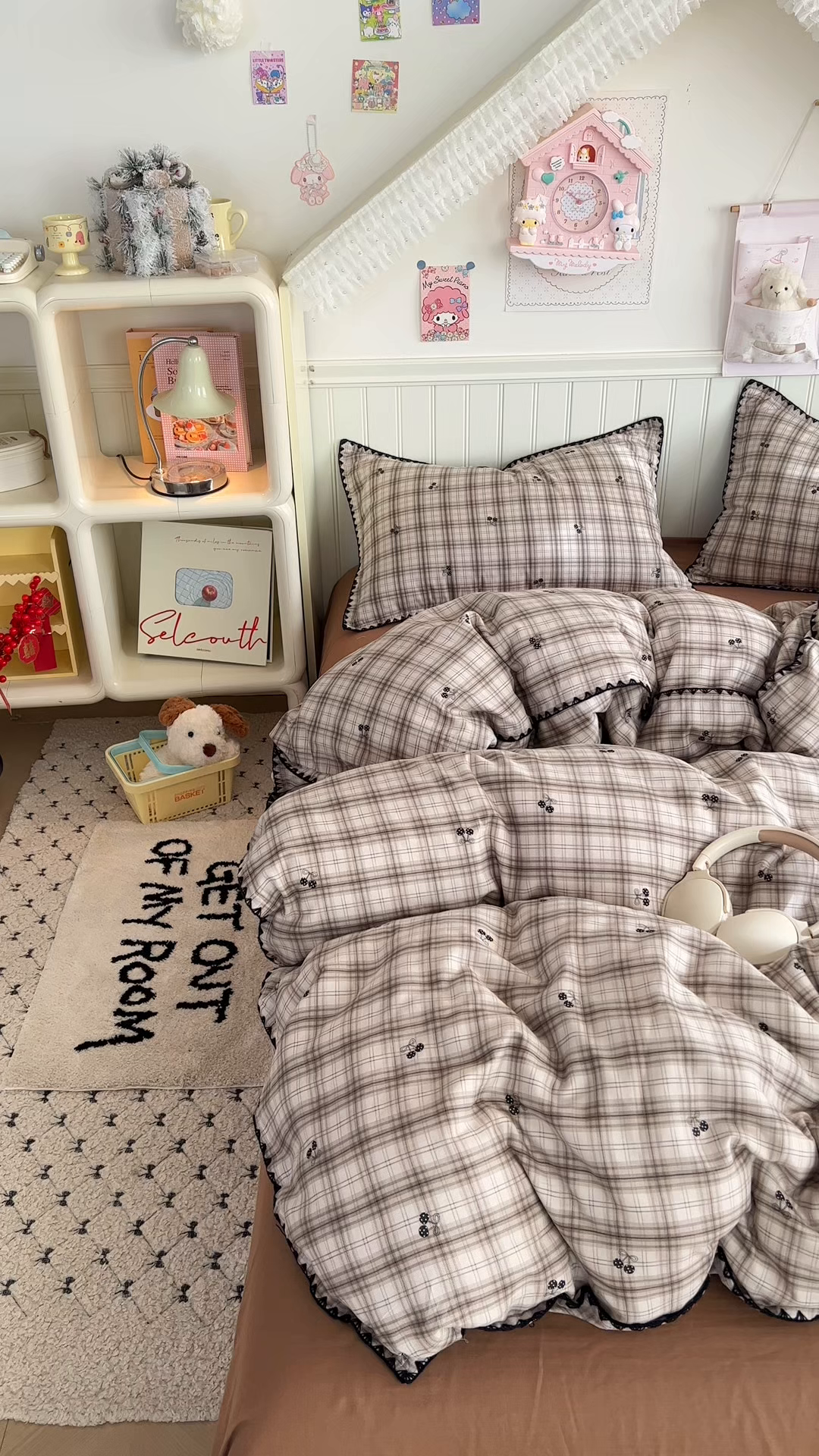 91家纺网 家纺一手货源 找家纺 金丝鸟家纺 2026新款全棉纯棉双层纱贝壳边款四件套 焦糖樱桃 灰