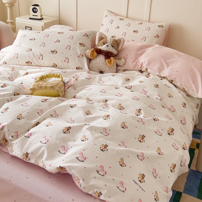 91家纺网 家纺一手货源 找家纺 金丝鸟家纺 2026新款全棉纯棉斜纹特价款四件套 跳跳马