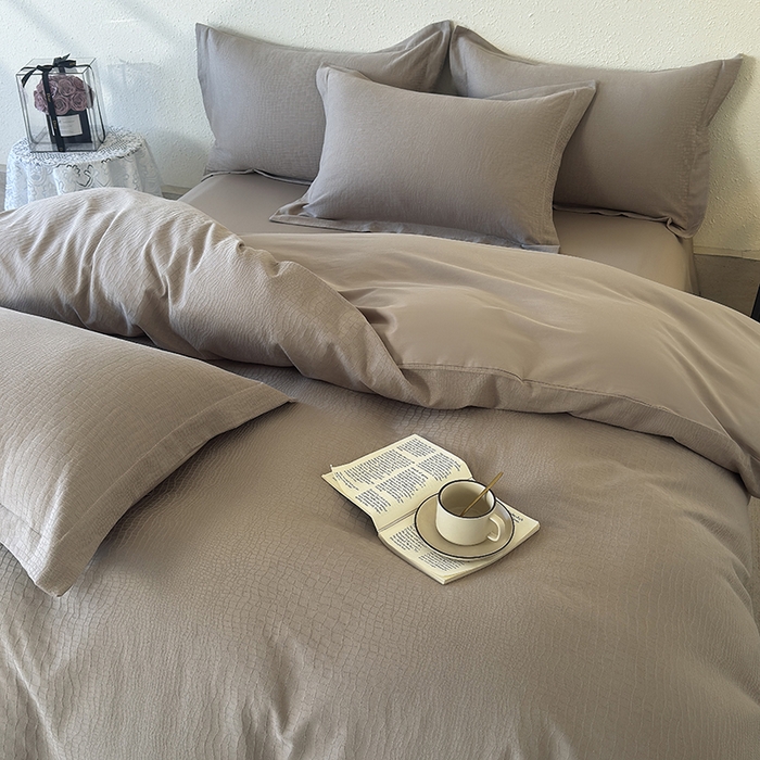 91家纺网 家纺一手货源 找家纺 宜家坊 2026新款全棉60S长绒棉立体厚织提花四件套及单品 石烁-金属灰