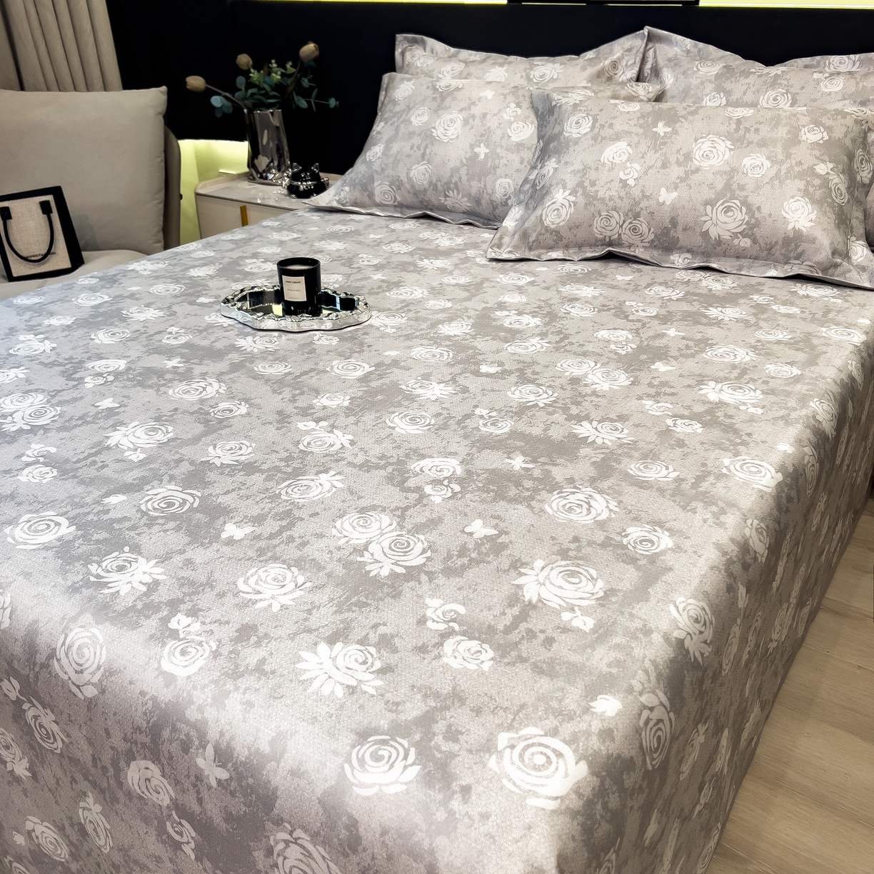 91家纺网 家纺一手货源 找家纺 许林 2026新款冰丝凉席床单款凉席三件套 予光