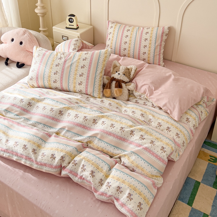 91家纺网 家纺一手货源 找家纺 金丝鸟家纺 2026新款全棉纯棉斜纹特价款四件套 星轨小木马