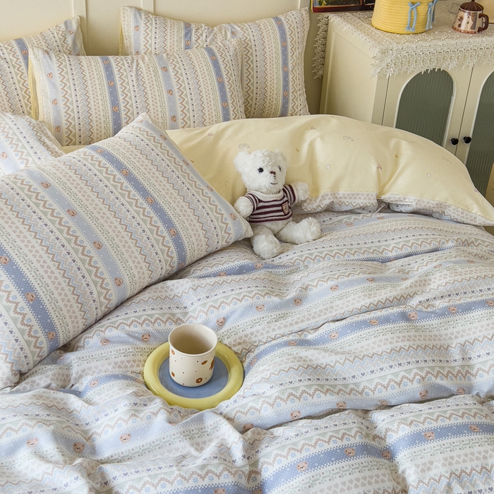 91家纺网 家纺一手货源 找家纺 金丝鸟家纺 2026新款全棉纯棉斜纹特价款四件套 云织熊熊