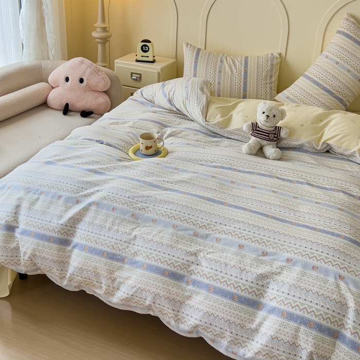 91家纺网 家纺一手货源 找家纺 金丝鸟家纺 2026新款全棉纯棉斜纹特价款四件套 云织熊熊