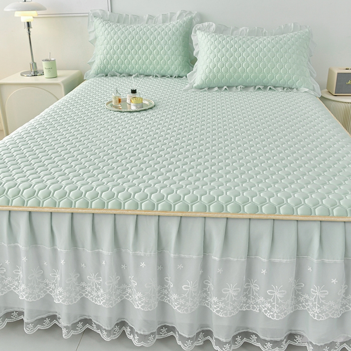 91家纺网 家纺一手货源 找家纺 畅畅家纺 2026新夏季款凉感丝乳胶床裙凉席两件套三件套唯美系列 唯美-青柠绿